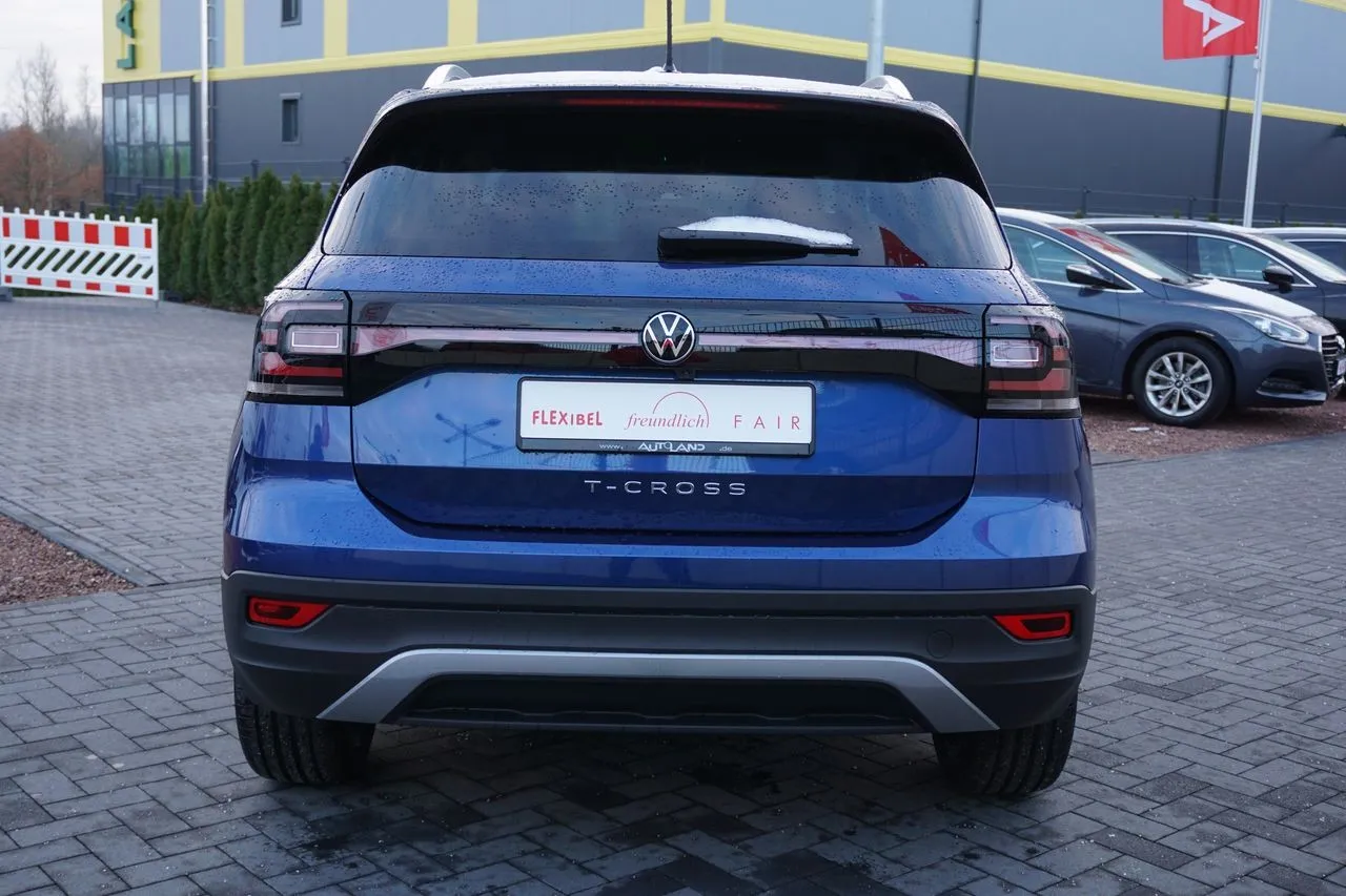 Volkswagen T-Cross 1.0 TSI DSG Navi...  Image 3