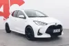 Toyota Yaris 1,5 Hybrid Style - 1 omistaja / 18