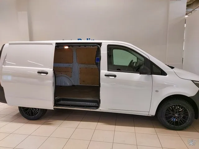 Mercedes-Benz Vito 114CDI 4x4 keskipitkä Autom. / Alv. / Vanerit / Pariovet Image 7