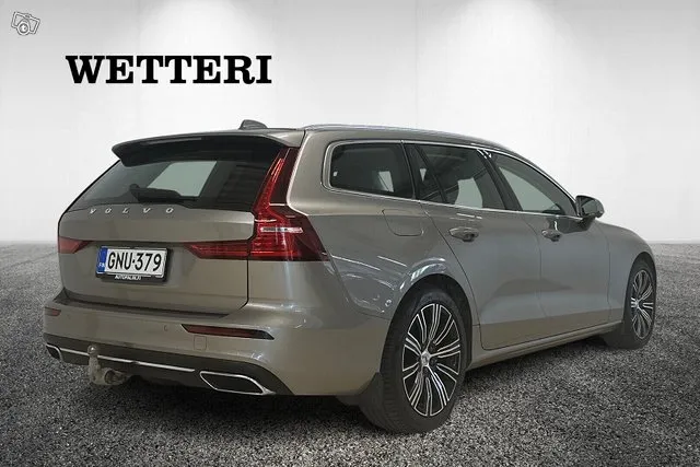 Volvo V60 T8 TwE AWD Inscription / Vetokoukku / 360-kamera / Image 4